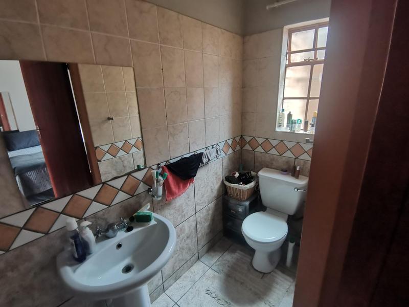 1 Bedroom Property for Sale in Kannoniers Park North West